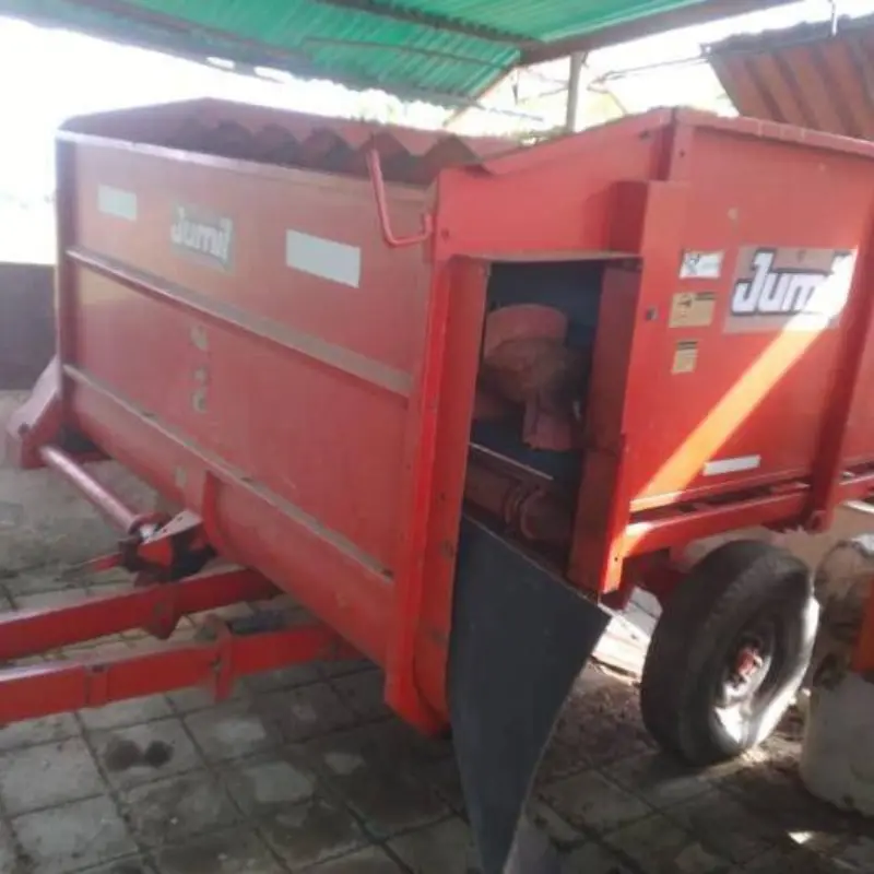 VAGON FORRAJERO JUMIL JM 3000
