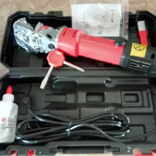 ESQUILADORA ELÉCTRICA 690W 110V 