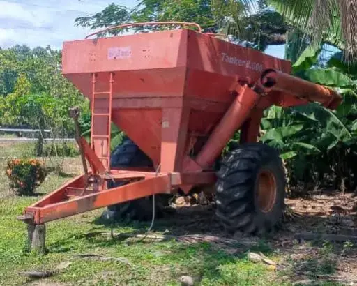 TOLVA AGRICOLA JAN TANKER 8000