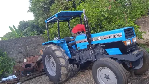 TRACTOR LANDINI 8860