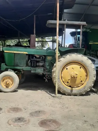 TRACTOR JHON DEERE 3020